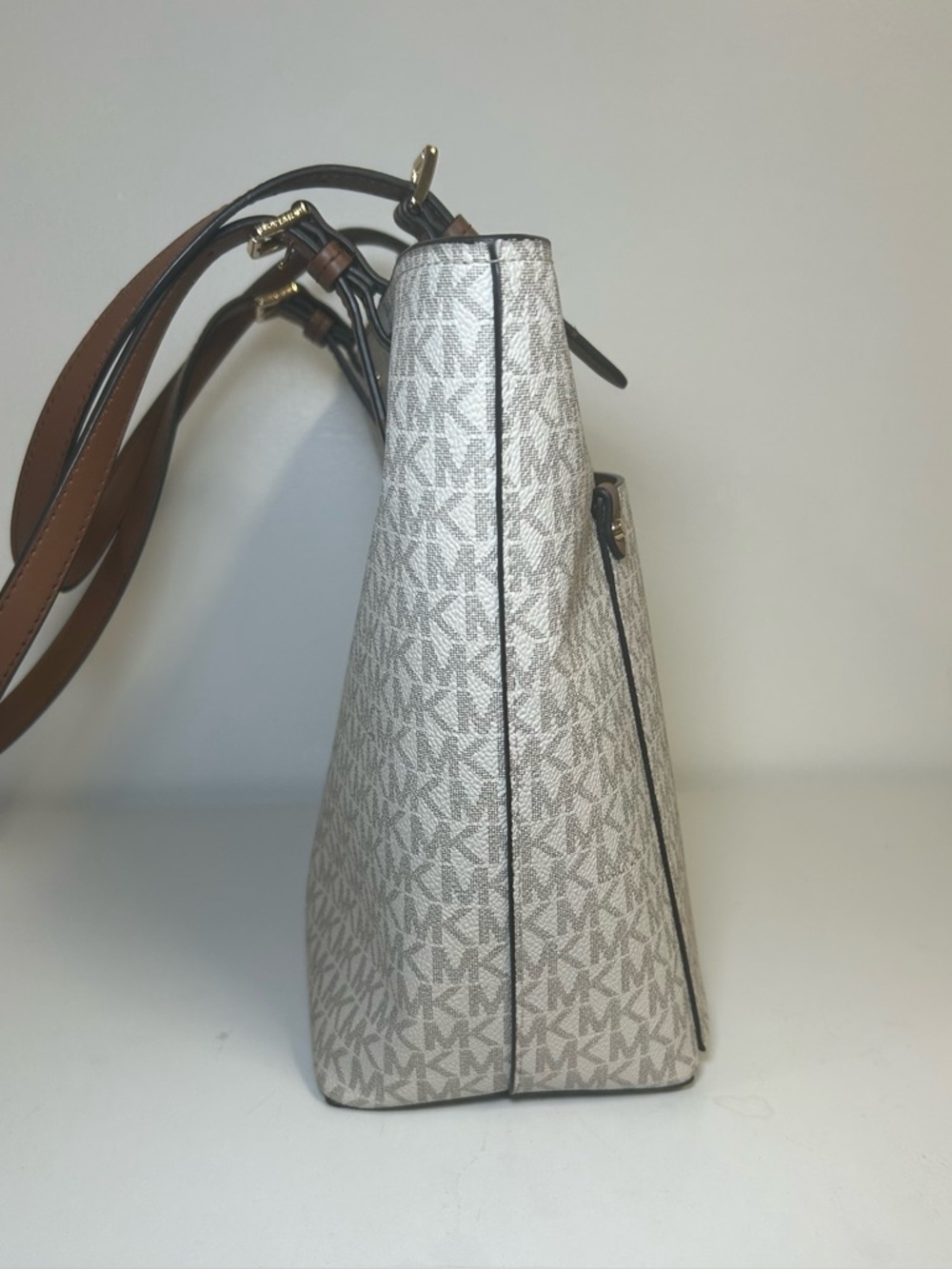 Michael Kors Jet Set Travel Tote + Wristlet Vanilla MK - Picture 5 of 13